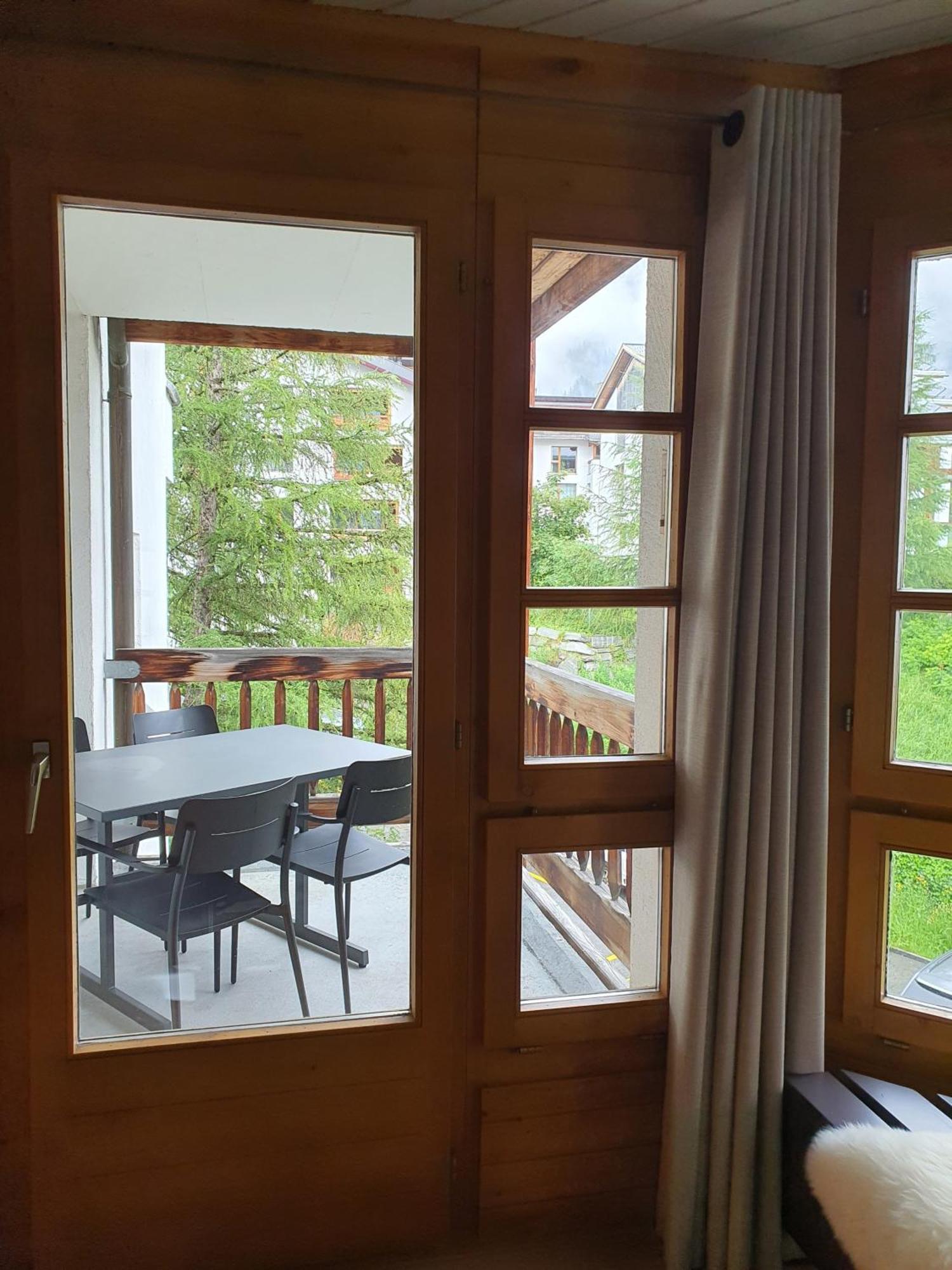 Schweizerhof Ferienwohnungen Lenzerheide 5 객실 사진